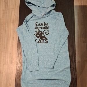 Light Blue Hoodie with Graphic Design for Casual Wear